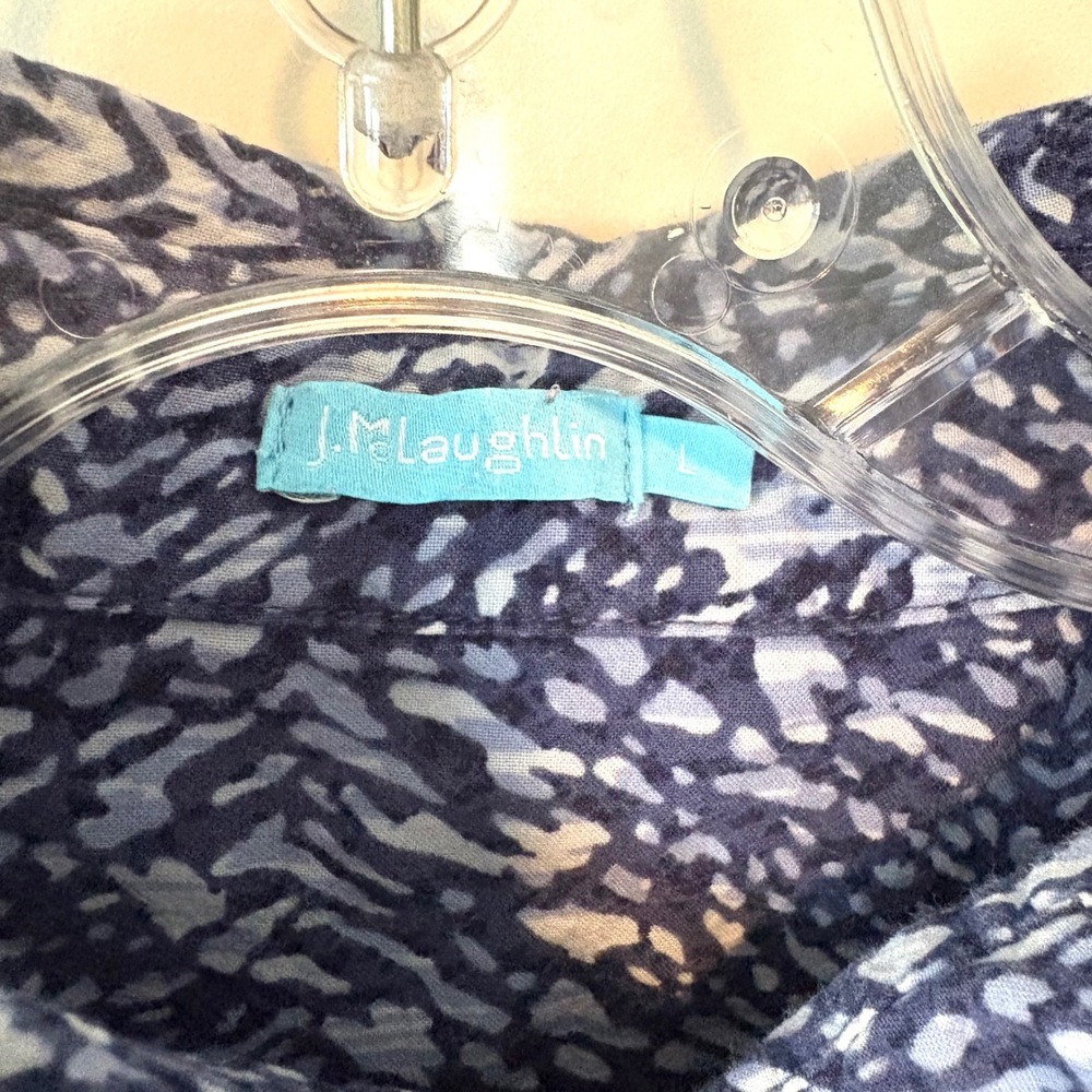 J.‎ McLaughlin Women's Blue Abstract Patterned Button Front Shirt in Size L - Picture 9 of 11